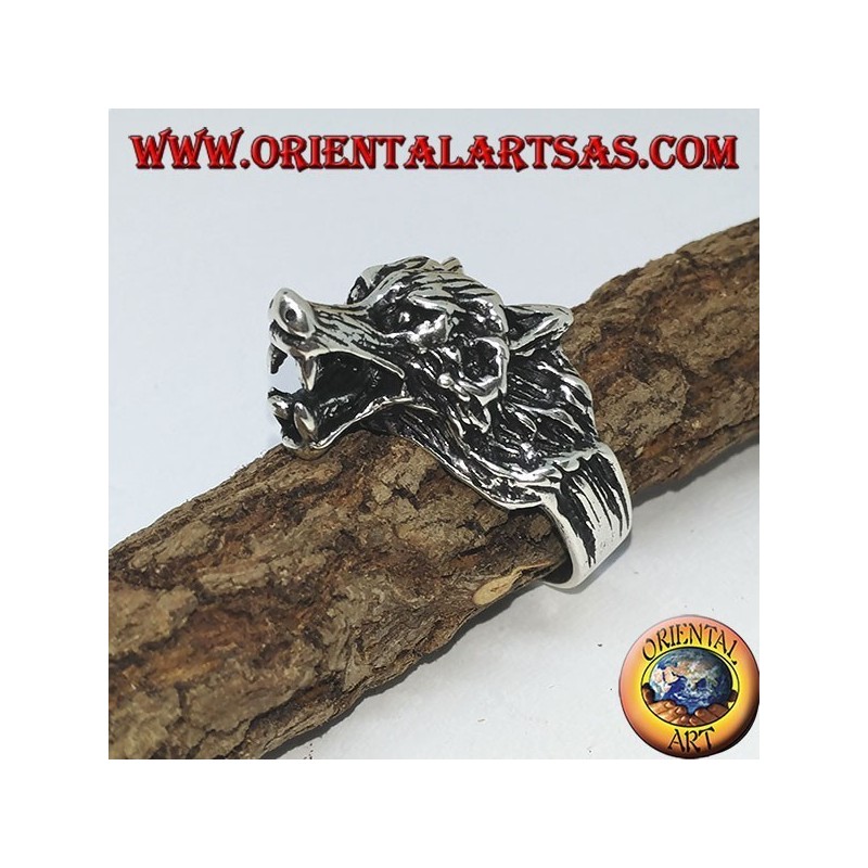 Silver ring, wolf's head growling