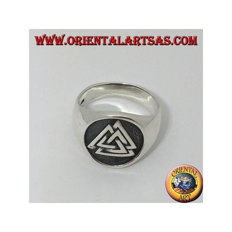 Silberring mit dem Siegel aus Valknut-Knoten von Odin