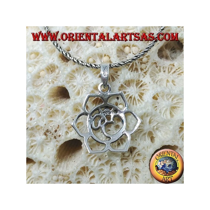 Pendentif en argent avec ॐ  om dans la fleur de lotus