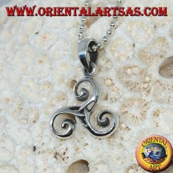 Colgante triskele de plata, triskell, triskelion con nudo tyrone en el centro