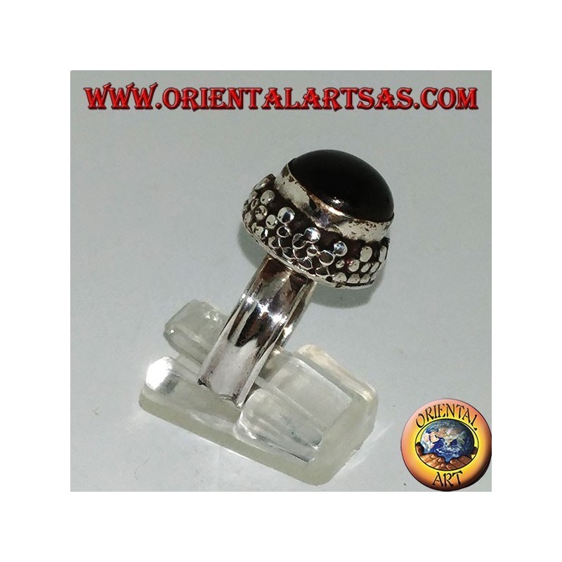 Bague en argent sur le bord supérieur avec ensemble rond Black Star