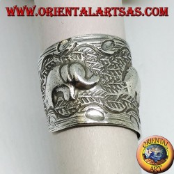 Silver band ring with elephants hand-chiseled by the Karen