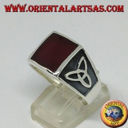 Silver ring with square carnelian and tyrone knot on the sides