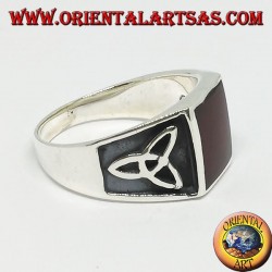 Silver ring with square carnelian and tyrone knot on the sides