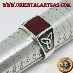 Silver ring with square carnelian and tyrone knot on the sides