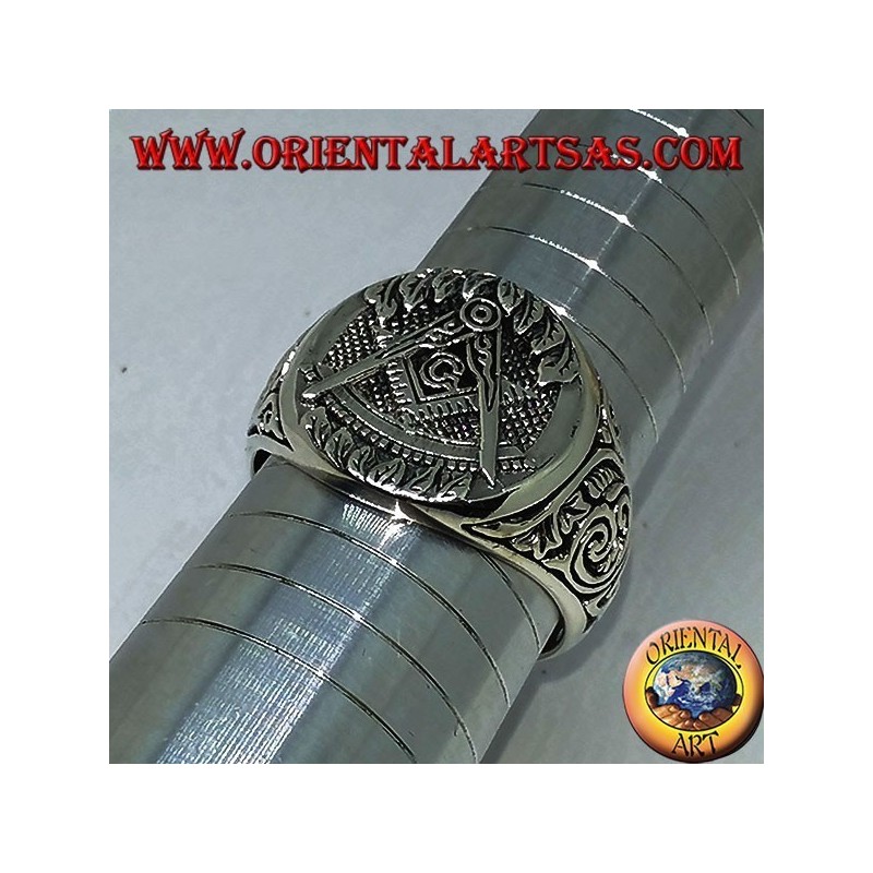 Anello d'argento,simbolo massone squadra compasso e G