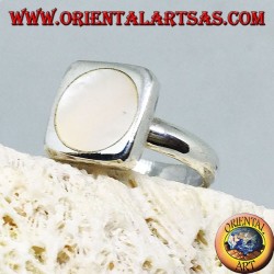 Square silver ring with round mother-of-pearl