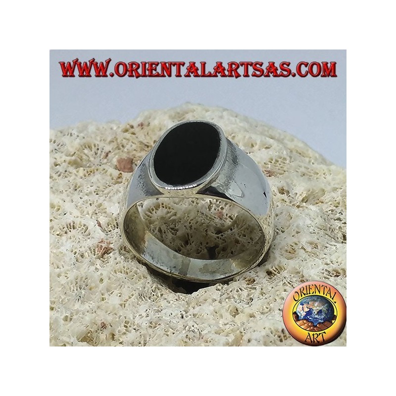 Anello in argento con onice ovale piatta a filo bordo