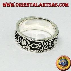 Silberring mit Maori-Flachrelief