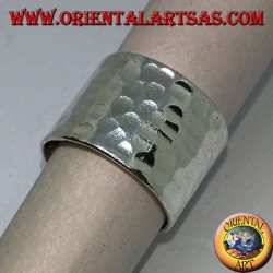 Wide band ring in silver, hammered 16 mm. hand made