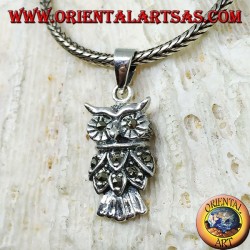 Colgante búho de plata con marcasita.