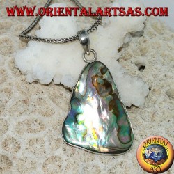 Silver pendant in the shape of an irregular triangle with paua shell (abalone)
