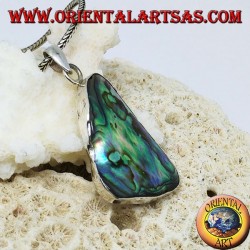 Pendentif en argent en forme de triangle irrégulier à coquille de paua (ormeau)
