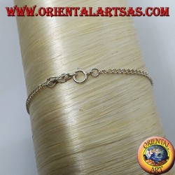 Weiches Silberarmband mit einem Violinschlüssel in der Mitte