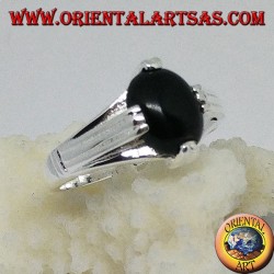 Bague en argent avec onyx ovale imbriqué sur quatre points