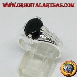Silver ring with oval interlocking onyx on four points
