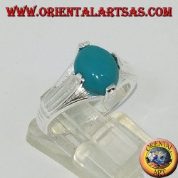 Anello in argento con turchese ovale agraffetata su quattro punte