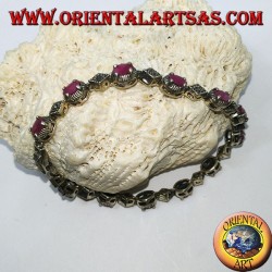 Bracelets en argent avec 12 rubis ovales serties de 4 mâchoires et de marcassite