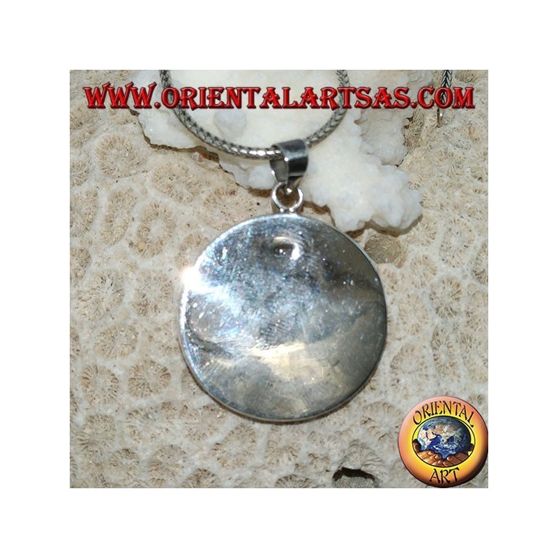Ciondolo in argento con madrepora rossa (corallo) tonda incastonato