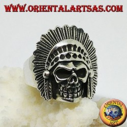 Anillo indio de plata con calavera