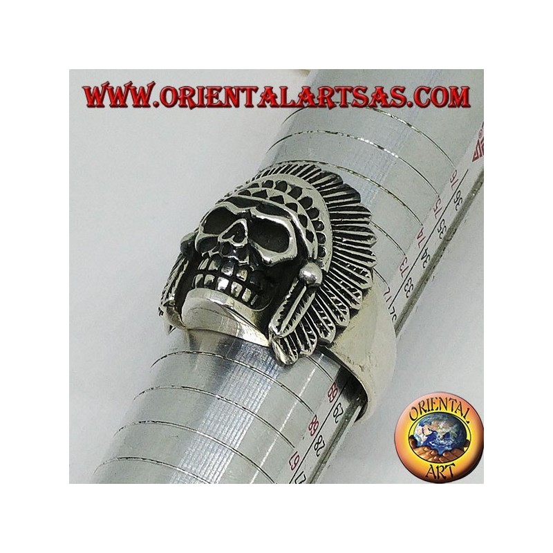 Anello in argento teschio indiano