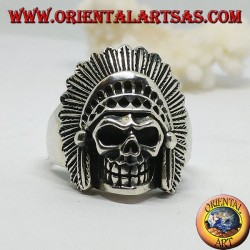 Anillo indio de plata con calavera