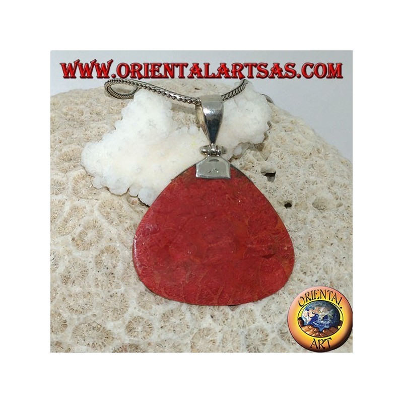 Colgante triangular de coral rojo (coral) con gancho de plata