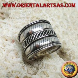 Breiter Bandring in Silber mit Querstreifen, Bali