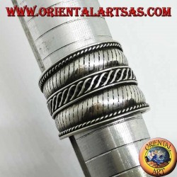Breiter Bandring in Silber mit Querstreifen, Bali