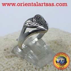Ring Triquetra Celtic knot