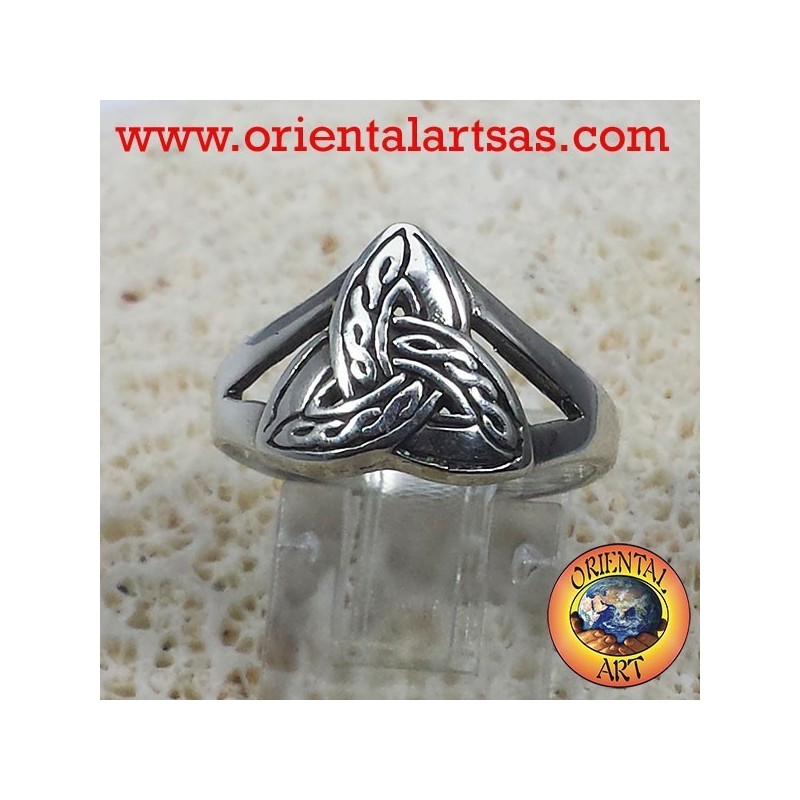 Anillo nudo de Triquetra del Celtic
