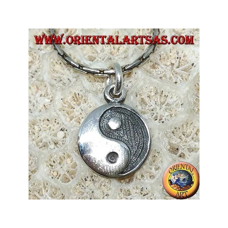 Colgante de plata yin yang bajo relieve Tao, El Taijitu (T'ai Chi T'u)