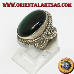 Anillo de plata con malaquita ovalada (grande)