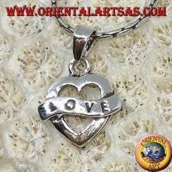 Pendentif en argent en forme de coeur avec gravure Love
