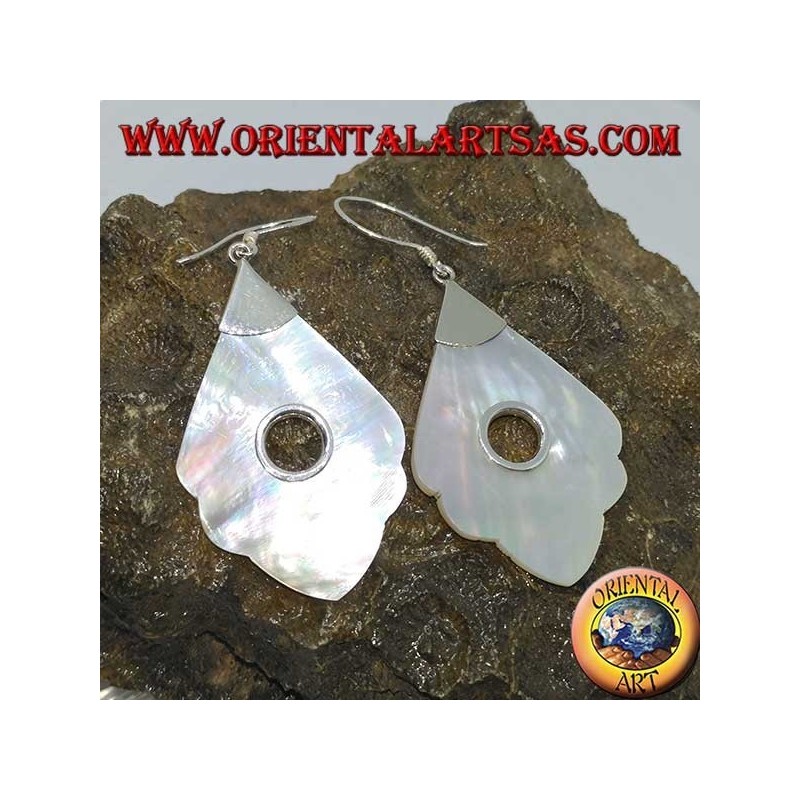 Silver earrings with mother-of-pearl pendant with round hole