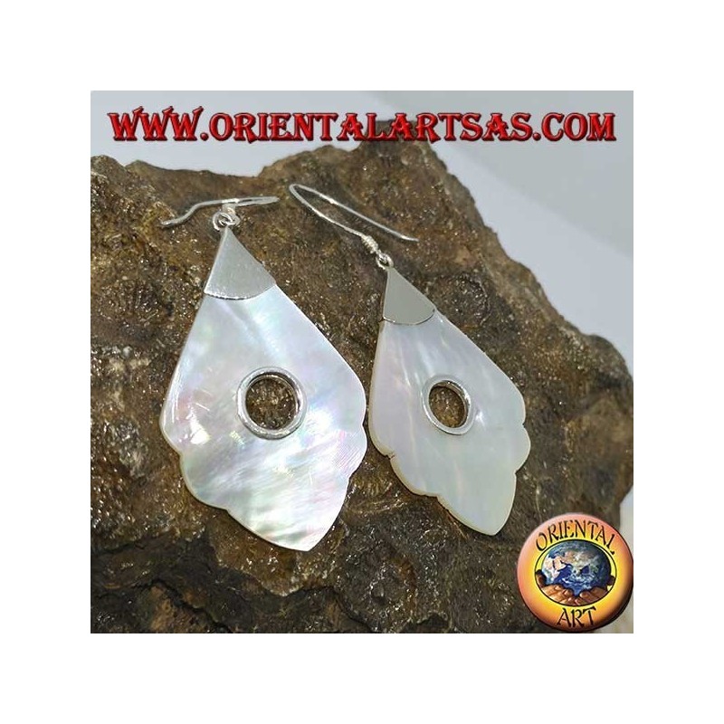 Silver earrings with mother-of-pearl pendant with round hole
