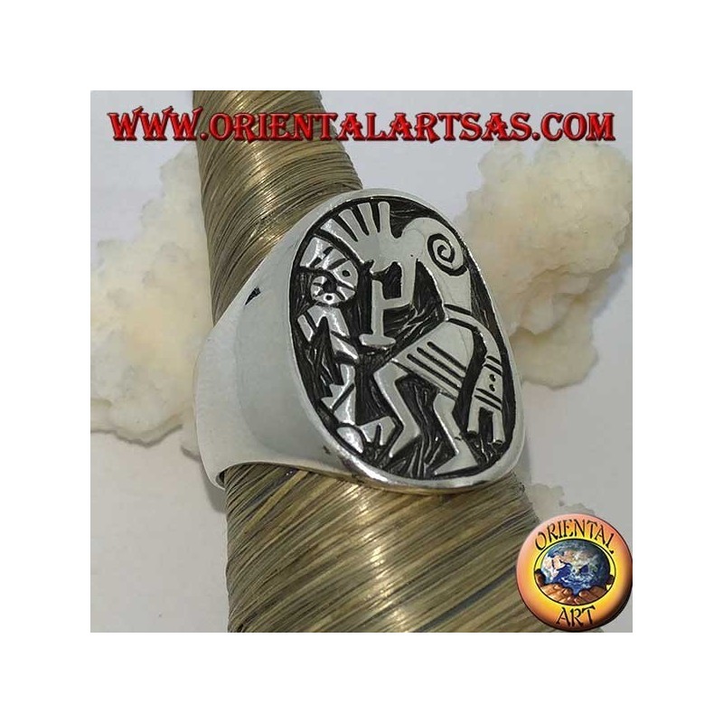 Bague en argent bas relief Kokopelli, symbole du bonheur