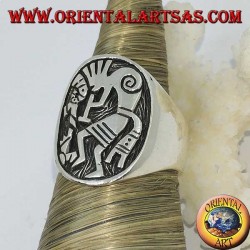 Silver Kokopelli bas-relief ring, symbol of happiness
