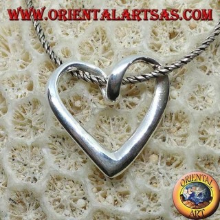 Ciondolo in argento profilo di cuore attorcigliato
