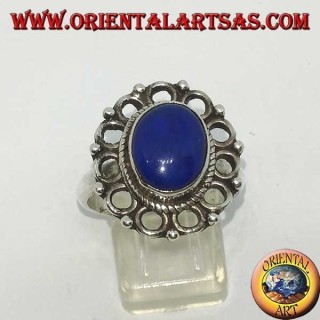 Silberring mit natürlichem ovalem Lapislazuli, umgeben von Kreisen