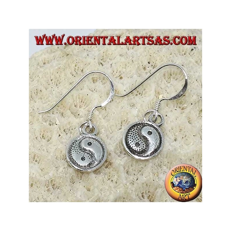 Yin yang earring in silver double-sided pendant, The Taijitu (T'ai Chi T'u)