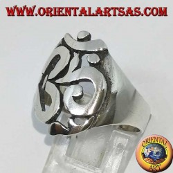 Silver ring with Aum or Om (ॐ) sacred letter of Hinduism