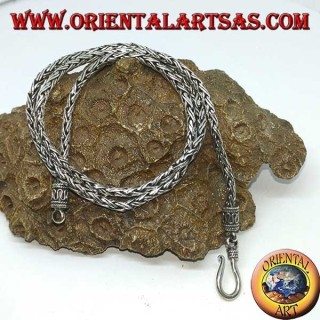 Collar de plata, trenzado de 45 cm y dos hilos.