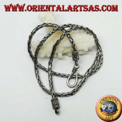 Collar de plata, trenzado de 45 cm y dos hilos.