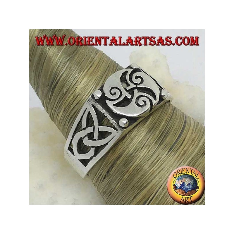 Silver ring with triskele three spirals and Tyrone knots on the sides