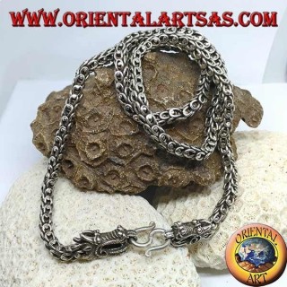 Collier en argent, dragon, deux têtes de dragon avec une chemise en maille
