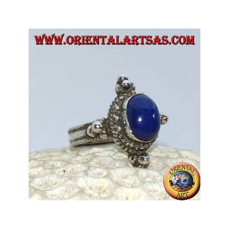 Bague en argent avec lapis-lazuli ovale, entourée de points