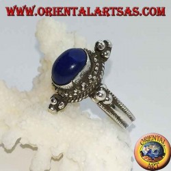 Silver ring with oval lapis lazuli, surrounded by dots