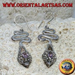 Kobraförmige Silberohrringe mit facettiertem ovalen Amethyst und Goldfolie