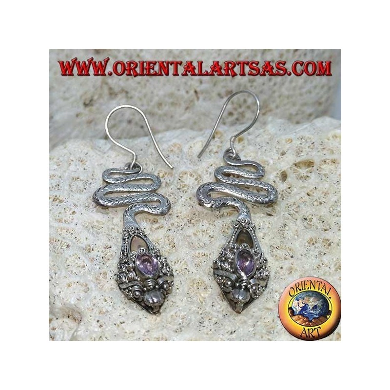 Boucles d'oreilles en argent en forme de cobra avec améthyste ovale à facettes et feuille d'or